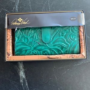 Patricia Nash Green Wallet